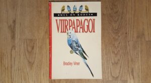 Viirpapagoi . Bradley Viner