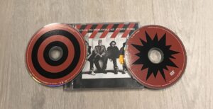 U2// HOW TO DISMANTLE AN ATOMIC BOMB CD DVD