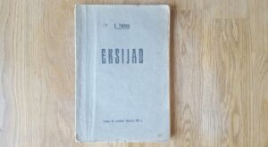 Eksijad . 1921