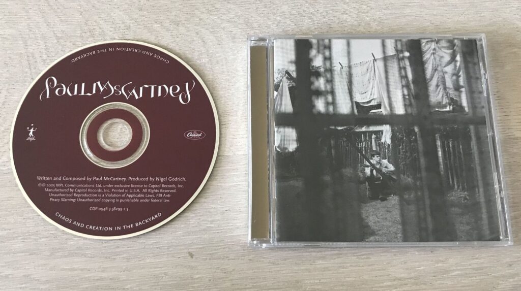 Paul Mccartney "Chaos And Creation in the Backyard"