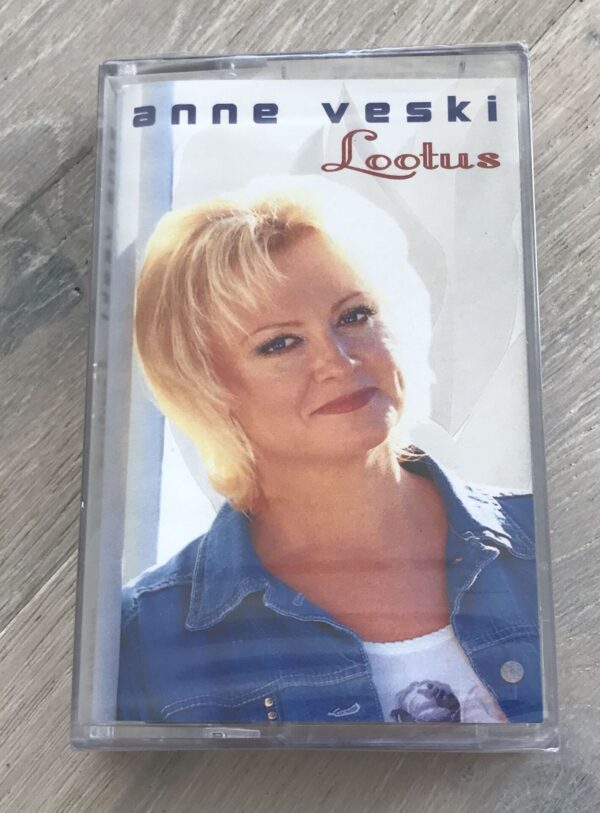 Anne Veski Lootus