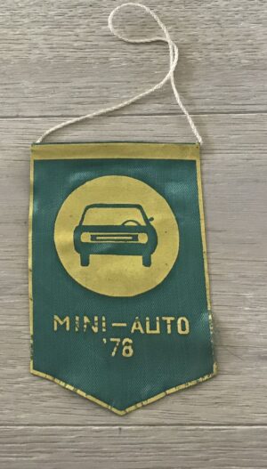 Mini Auo 1978 Vimpel
