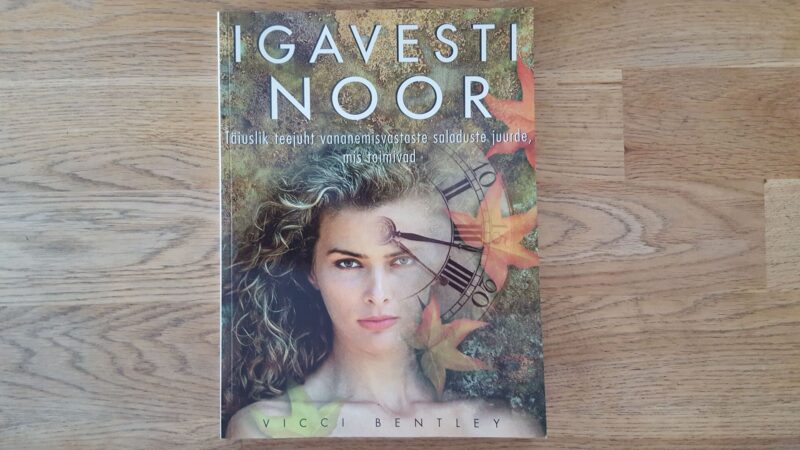 64201721 Igavesti noor . Vicci Bentley