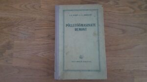 Põllutöömasinte remont . 1955