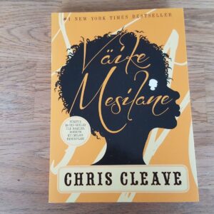 Väike mesilane . Chris Cleave