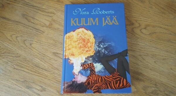 Kuum jää . Nora Roberts