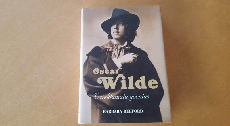 Oscar Wilde vaieldamatu geenius . Barbara Belford