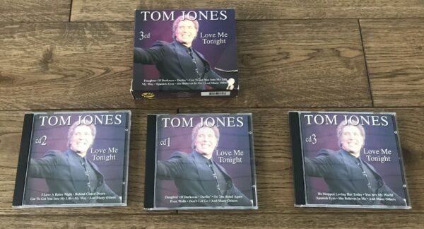 Tom Jones "Love Me Tonight"