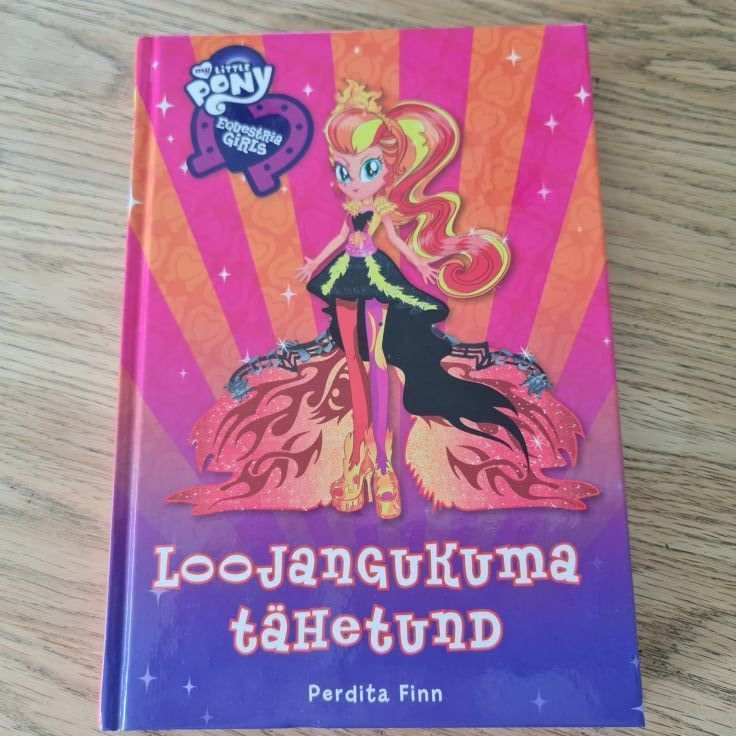 78466626 Equestria girls . Loojangukuma tähetund