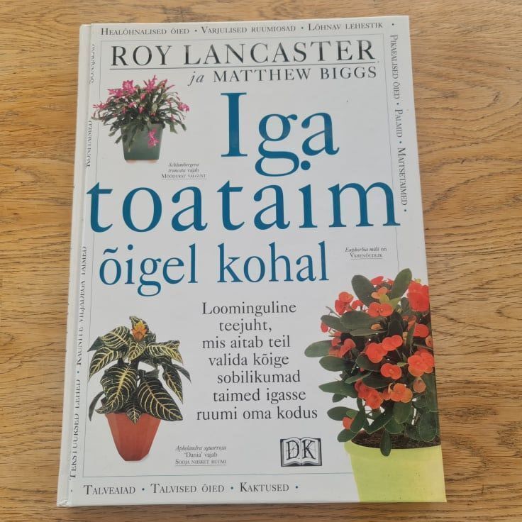 81342418 Iga toataim õigel kohal . Matthew Biggs ja Roy Lancaster