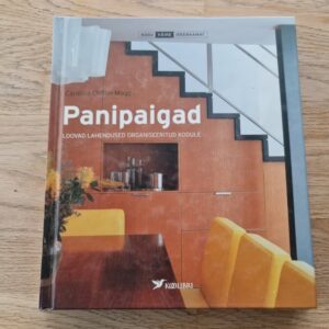 Panipaigad . Caroline Clifton-Mogg
