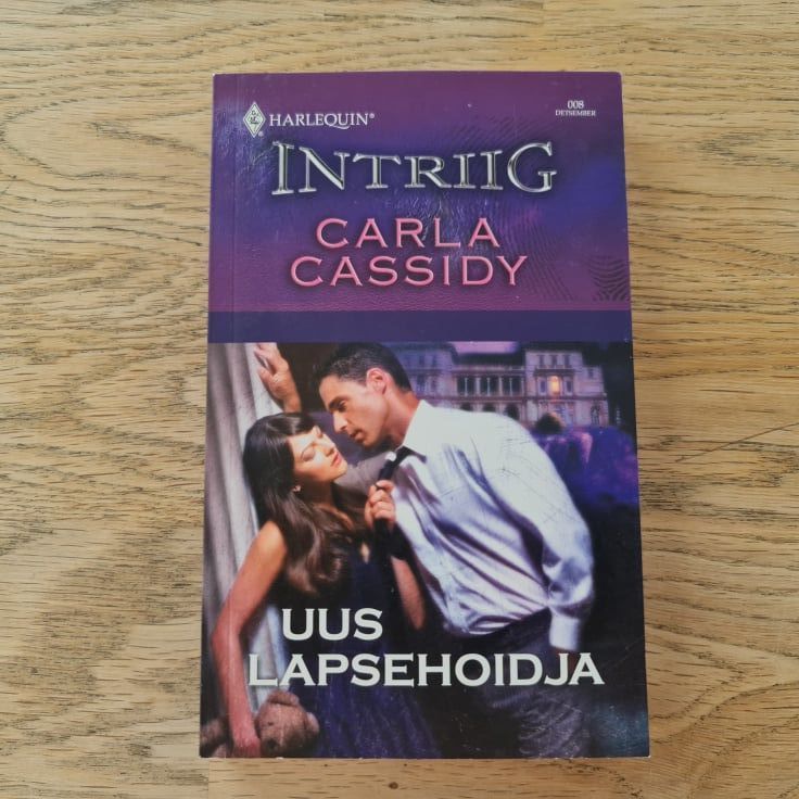 Uus lapsehoidja . Carla Cassidy