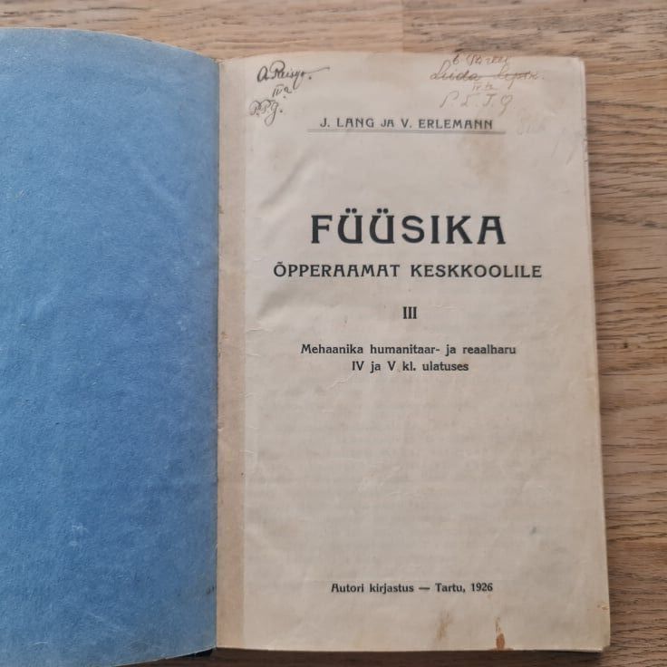 85263896 Füüsika . 1926