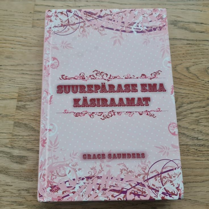 85368687 Suurepärase ema käsiraamat . Grace Saunders