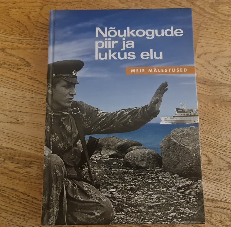 87324944 Nõukogude piir ja lukus elu . Enno Tammer