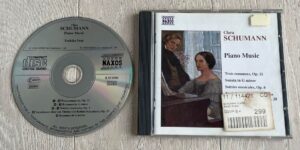 Clara Schumann, Yoshiko Iwai  Piano Music