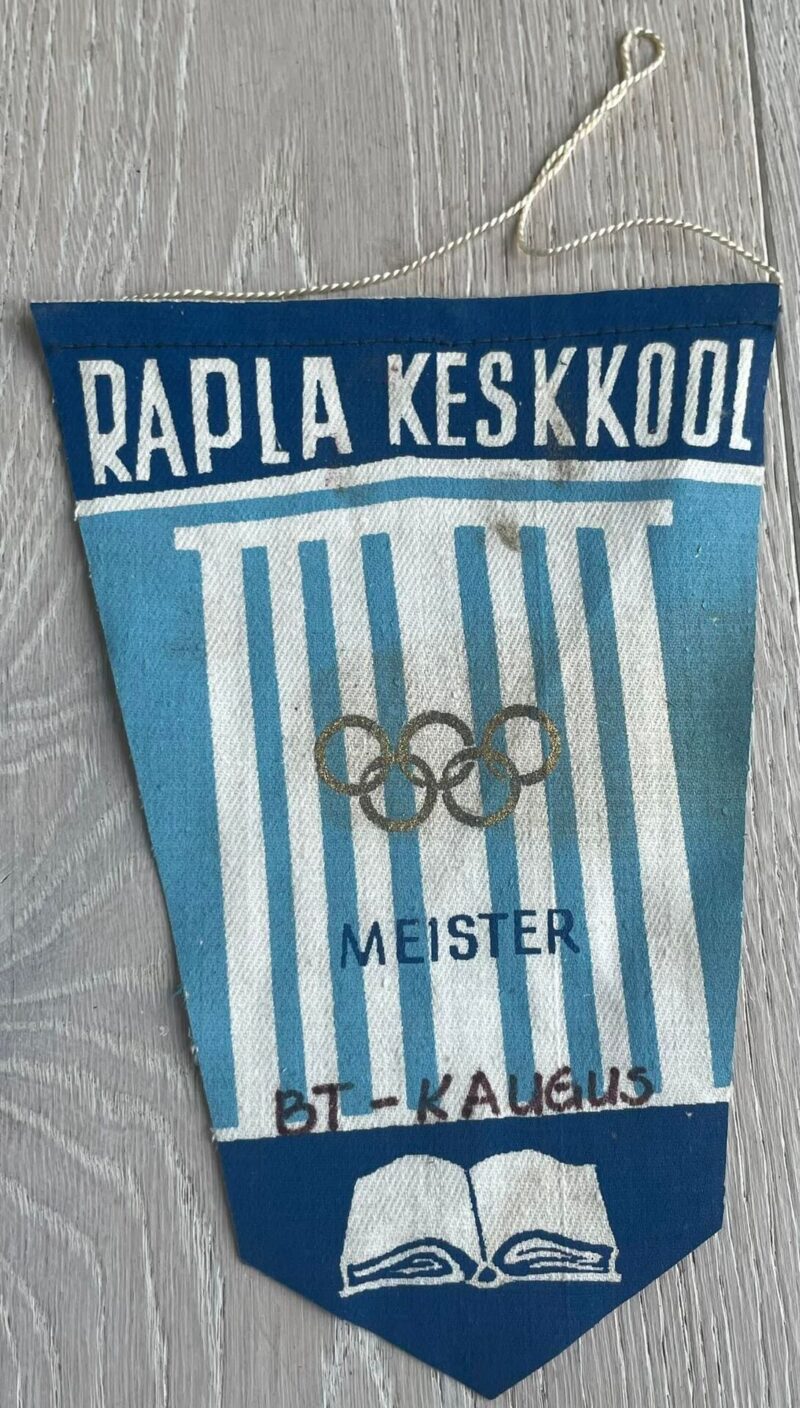 Rapla Keskkool Vimpel