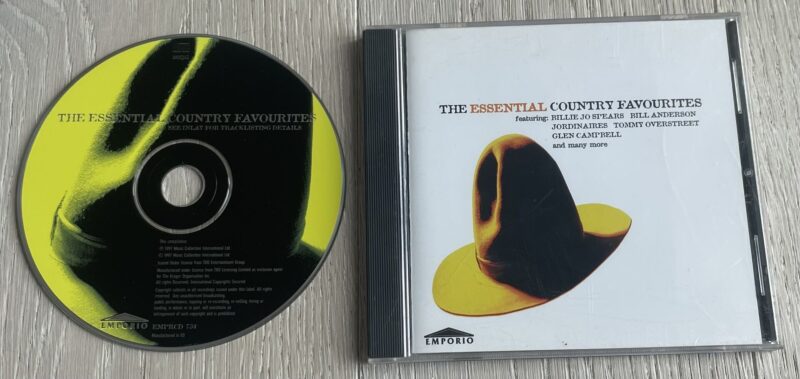 The Essential Country Favourites