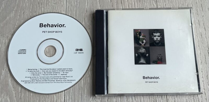 94121481 Pet Shop Boys Behaivor