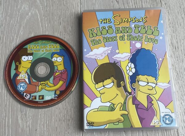The Simpsons Kiss And Tell The Story Of Their Love
