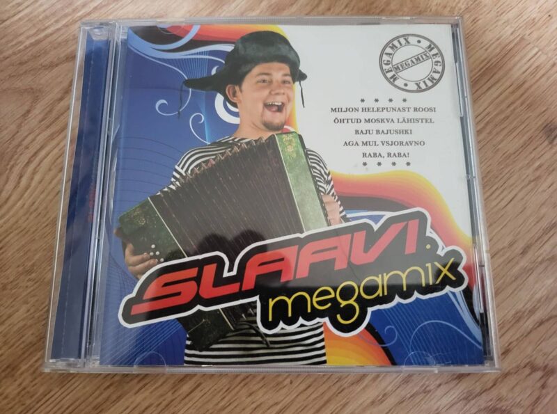94334387 Slaavi megamix CD
