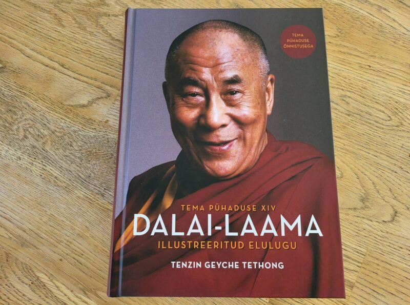 Tema pühaduse XIV dalai-laama illustreeritud elulugu