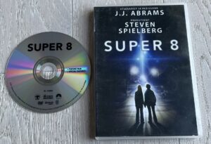 Super 8