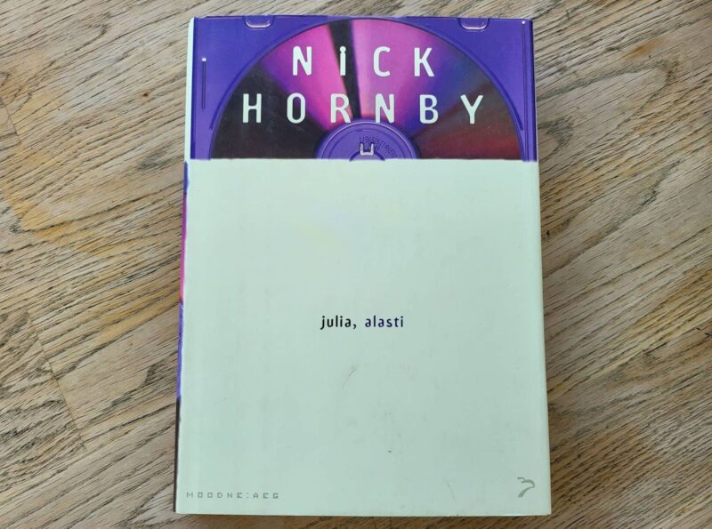 95628606 Julia alasti . Nick Hornby