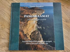 Pangaraamat. The book of cliffs . Tõnis Saadre