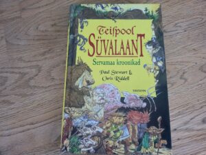 Teispool Süvalaant . Chris Riddell ja Paul Stewart
