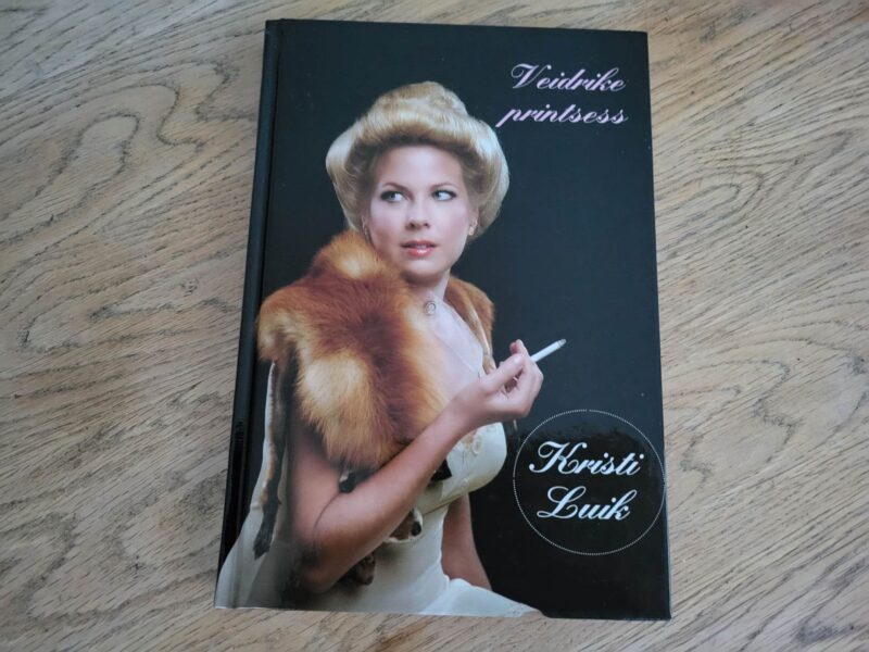 98776991 Veidrike printsess . Kristi Luik