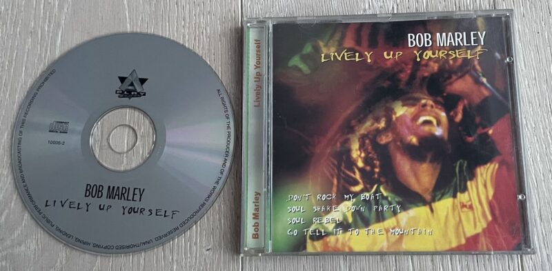 98848372 Bob Marley Lively Up Yourself