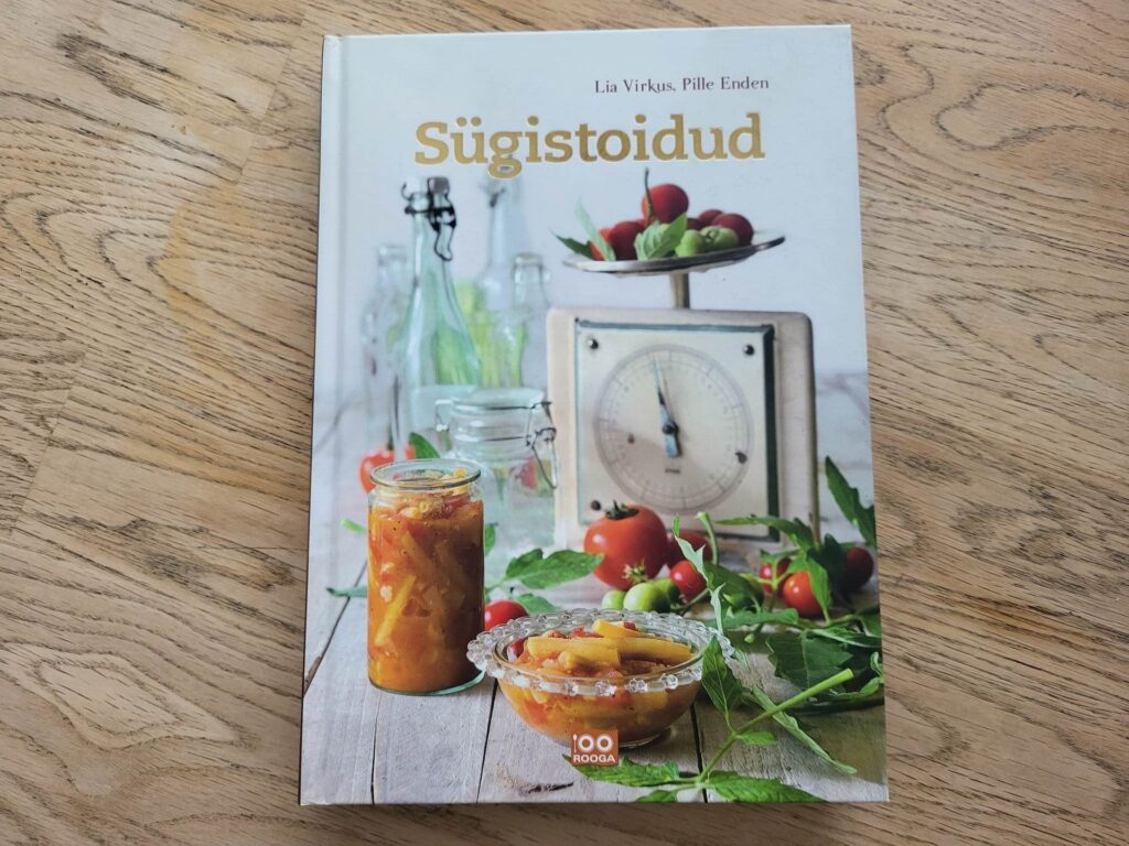 Sügistoidud . Pille Enden ja Lia Virkus