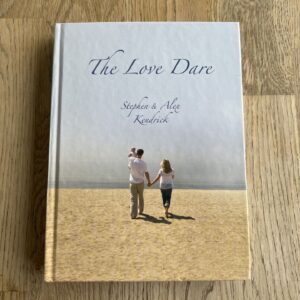 Книга но 5 про семью The love dare