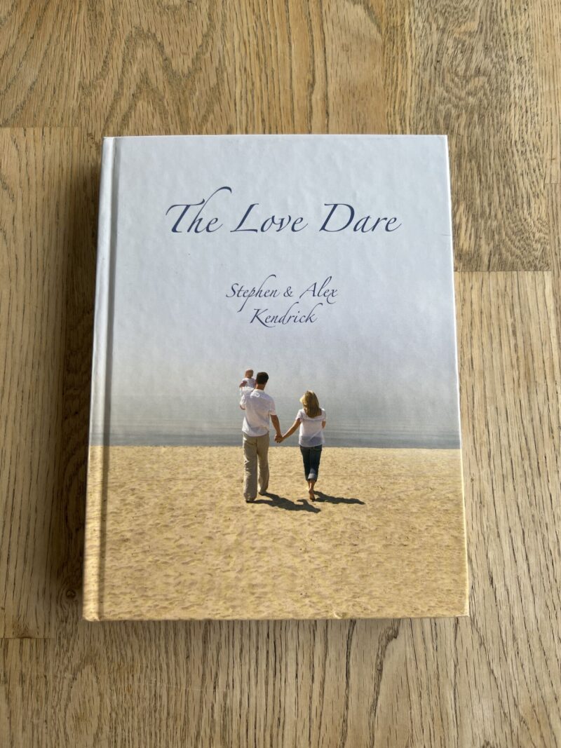 99056870 Книга но 5 про семью The love dare