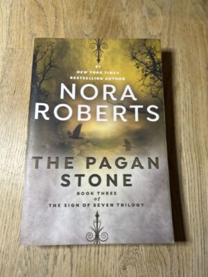 Nora Roberts The Pagan Stone