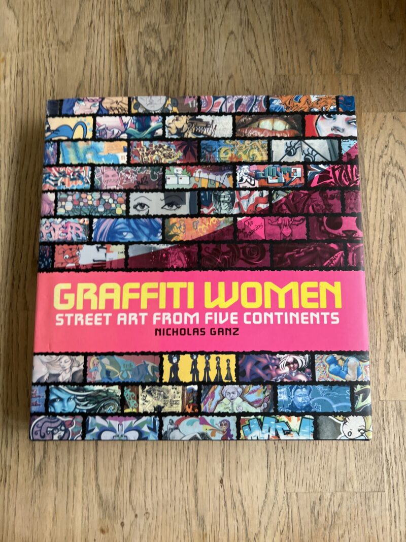 99117429 Graffiti Women Street Art from Five Continents