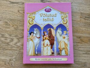 Võlutud tallid . Lara Bergen