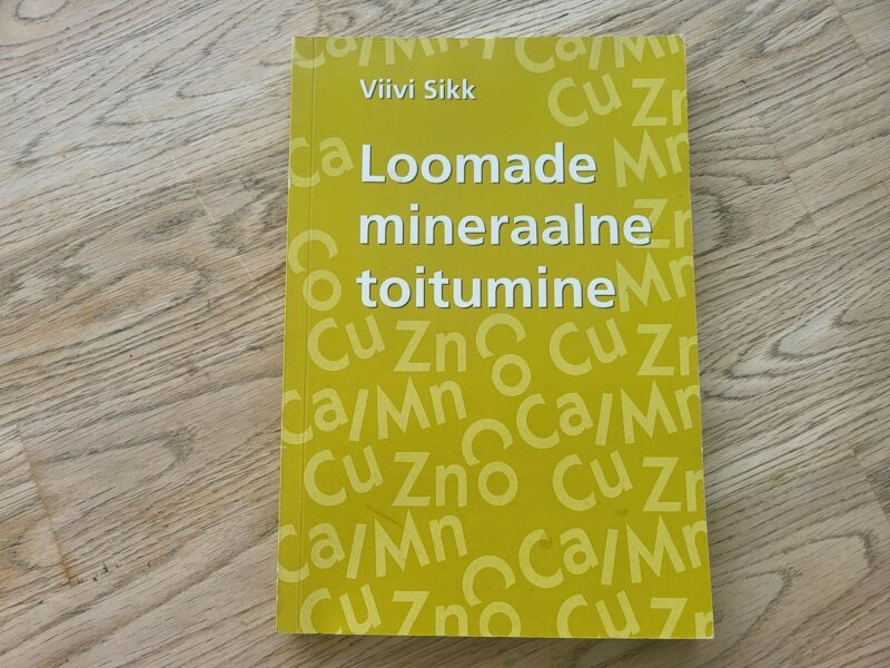 99856980 Väikeelamu ehitaja meelespea . Viivi Sikk