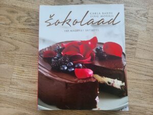 Šokolaad 140 magusat retsepti . Carla Bardi ja Ting Morris