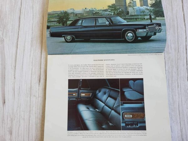 Cadillac 1970 Dealership book