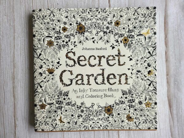 Secret Garden Coloring Book Värvimisraamat