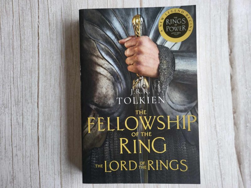 111046754 The Fellowship of the Ring . R.R. Tolkien