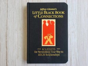 Little Black Book of Connections . Jeffrey Gitomer