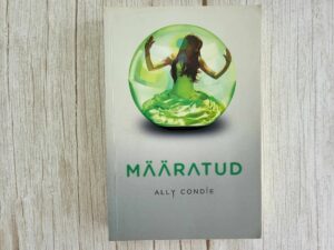 Määratud . Ally Condie