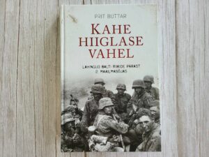 Kahe hiiglase vahel . Prit Buttar
