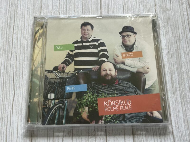113997325 Kõrsikud Kolme peale CD