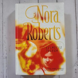 115659668 Silmitsi tulega . Nora Roberts