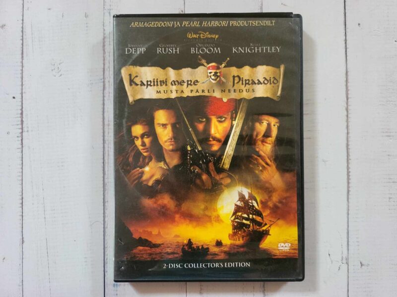 115659807 Kariibi Mere Piraadid Musta Pärli Needus DVD