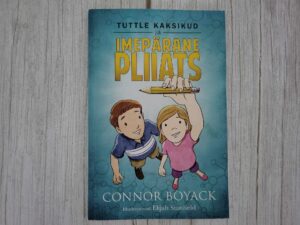 Tuttle kaksikud ja imepärane pliiats . Connor Boyack